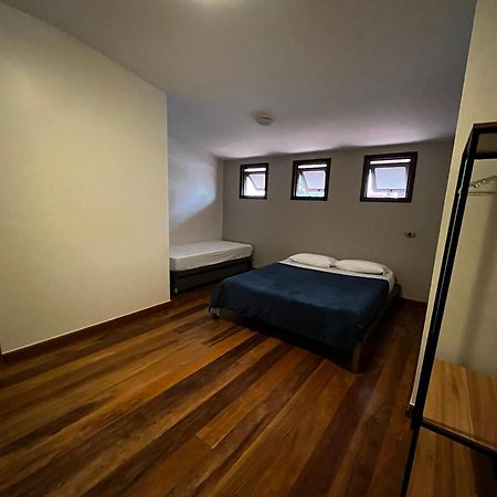 Hostel Matilda Curitiba Buitenkant foto